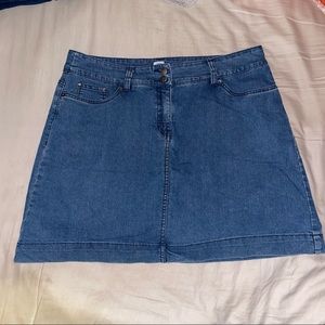 Croft & Barrow Denim Skort with Belt Loop Detail